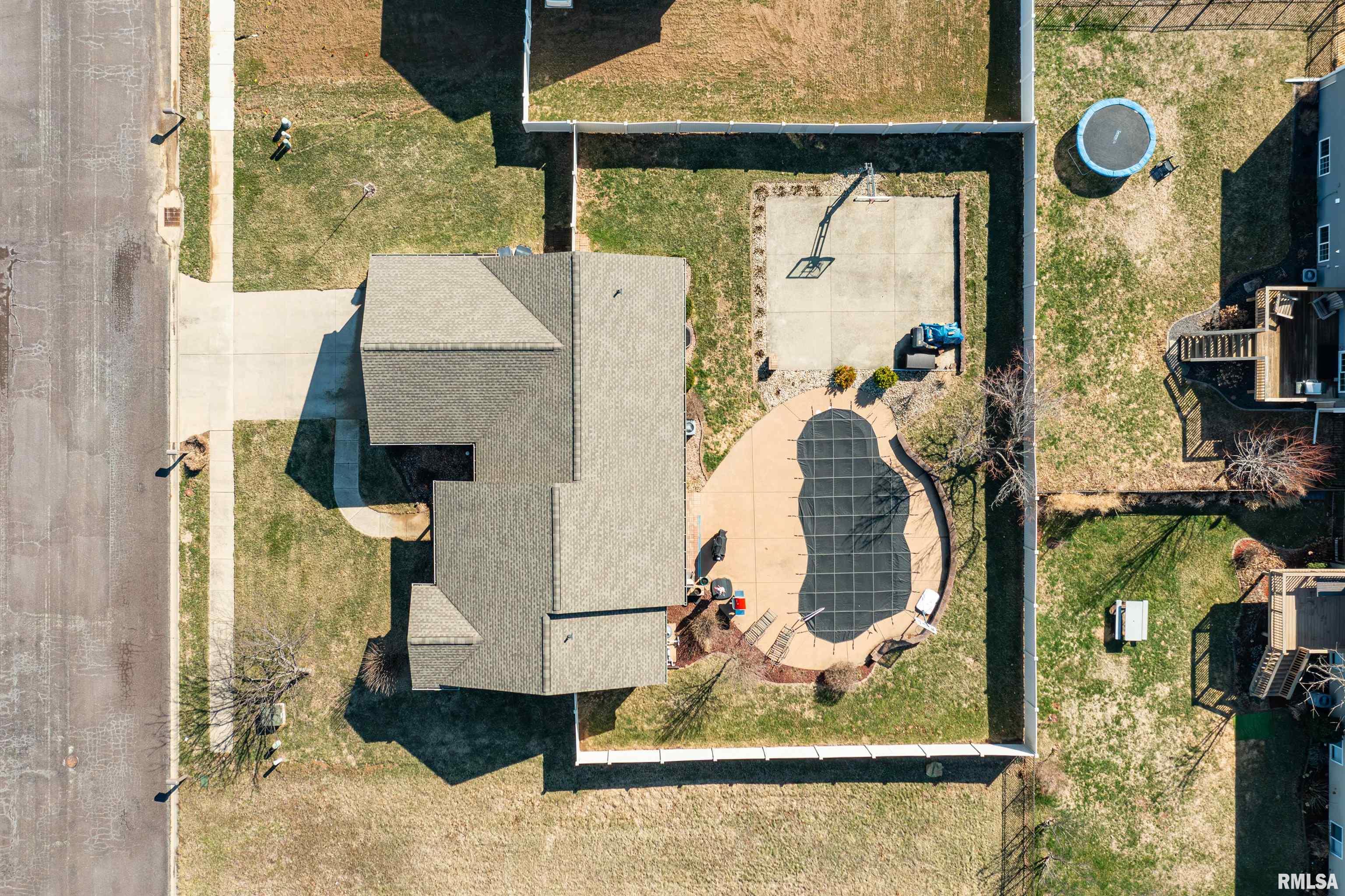 26 Osprey Court Pekin, IL 61554 - Photo 6 of 57