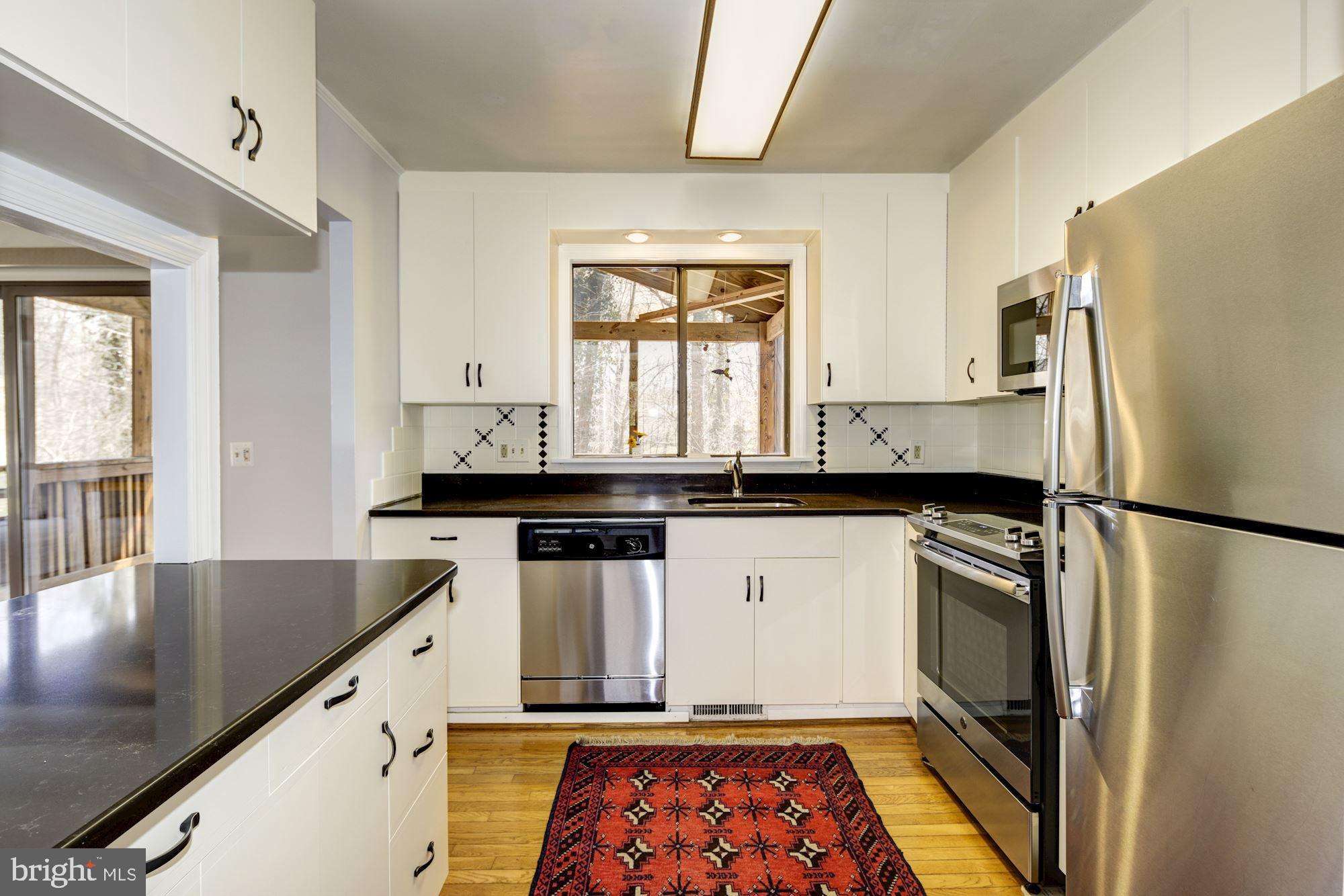 9510 Good Lion Road Columbia, MD 21045 - Photo 19 of 63 HARDWOODS