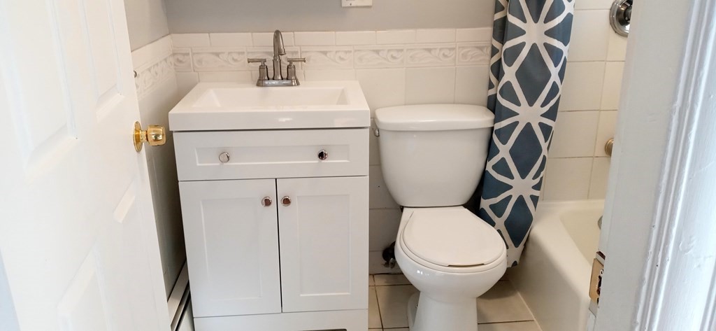 16 Rosebery Road Boston, MA 02136 - Photo 17 of 24 Gallery Image 17