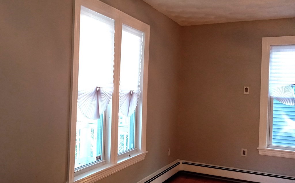 16 Rosebery Road Boston, MA 02136 - Photo 4 of 24 Gallery Image 4