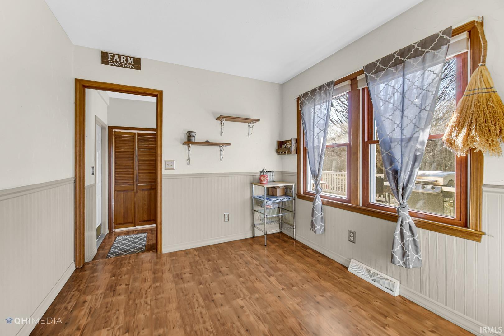 32100 Edison Road New Carlisle, IN 46552 - Photo 9 of 36