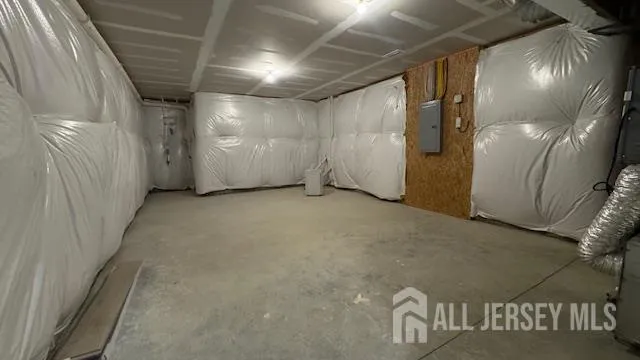 $4,600 | 614 Fremont Drive, Manalapan, NJ 07726