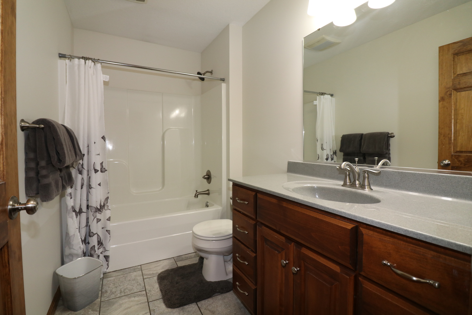 8233 Township Road Clinton, IL 61727 - Photo 12 of 23
