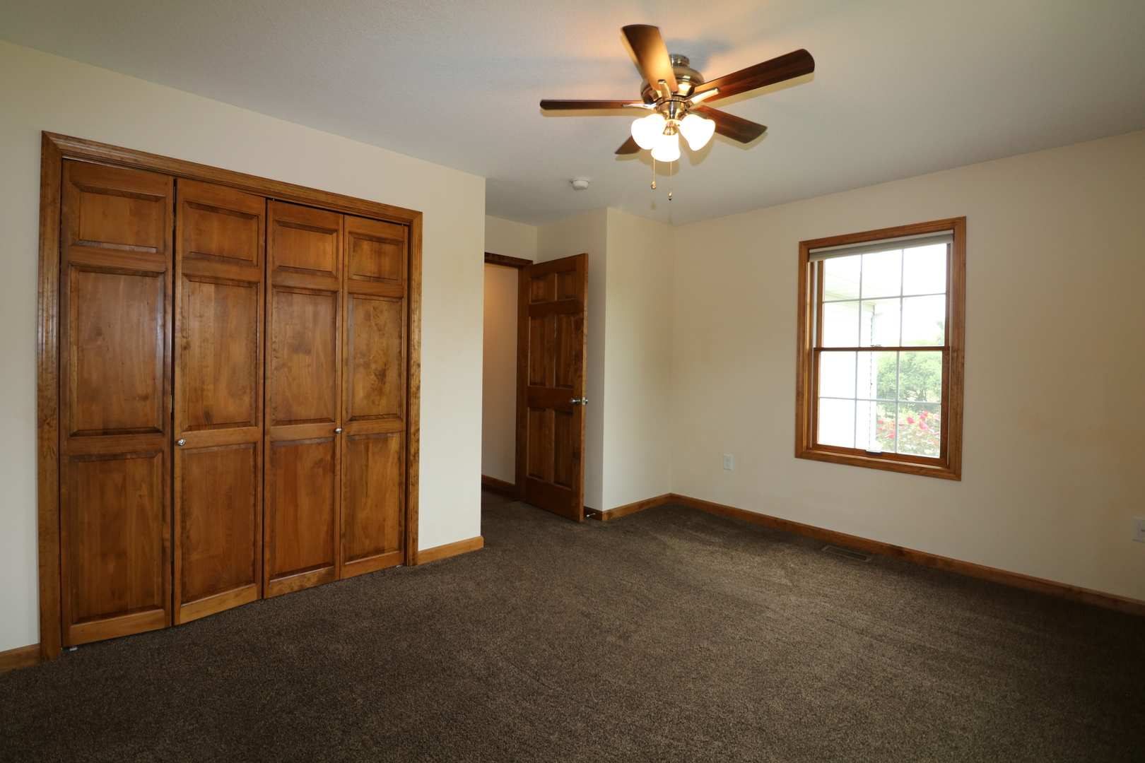 8233 Township Road Clinton, IL 61727 - Photo 15 of 23