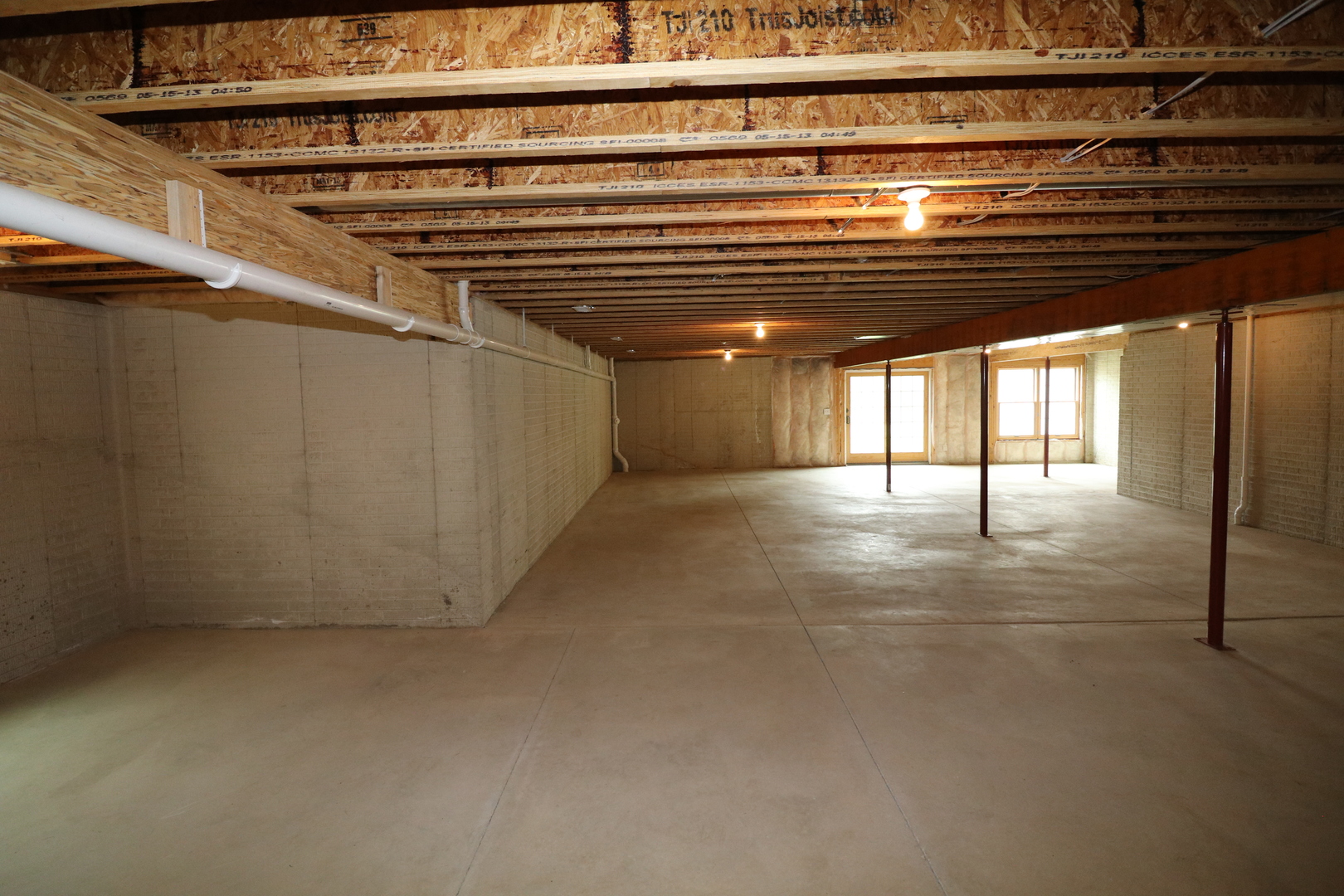 8233 Township Road Clinton, IL 61727 - Photo 16 of 23
