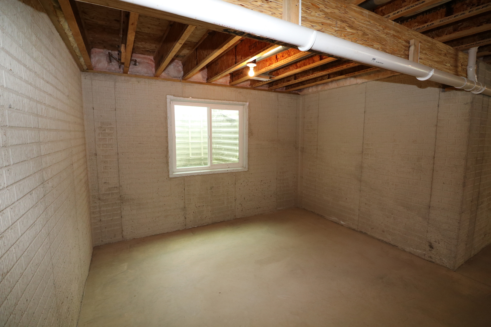 8233 Township Road Clinton, IL 61727 - Photo 20 of 23