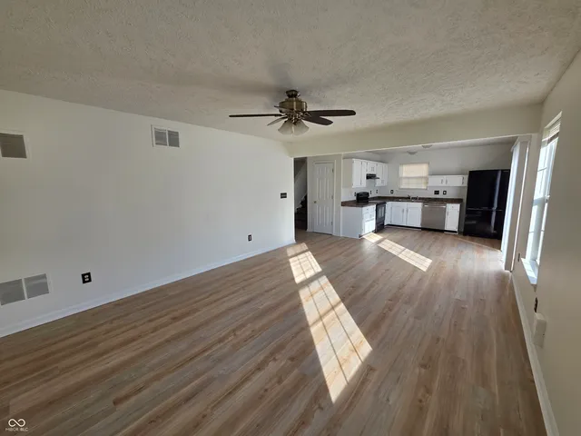 $1,950 | 11329 Smoothbark Drive, Indianapolis, IN 46235