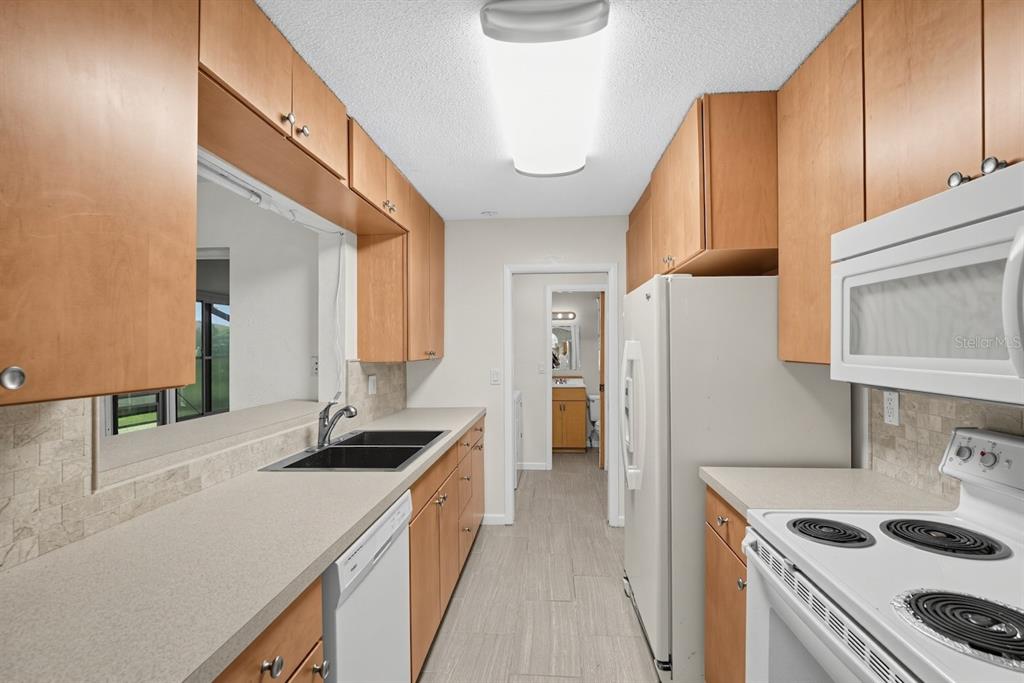 520 Center Road Venice, FL 34285 - Photo 26 of 49 Gallery Image 26