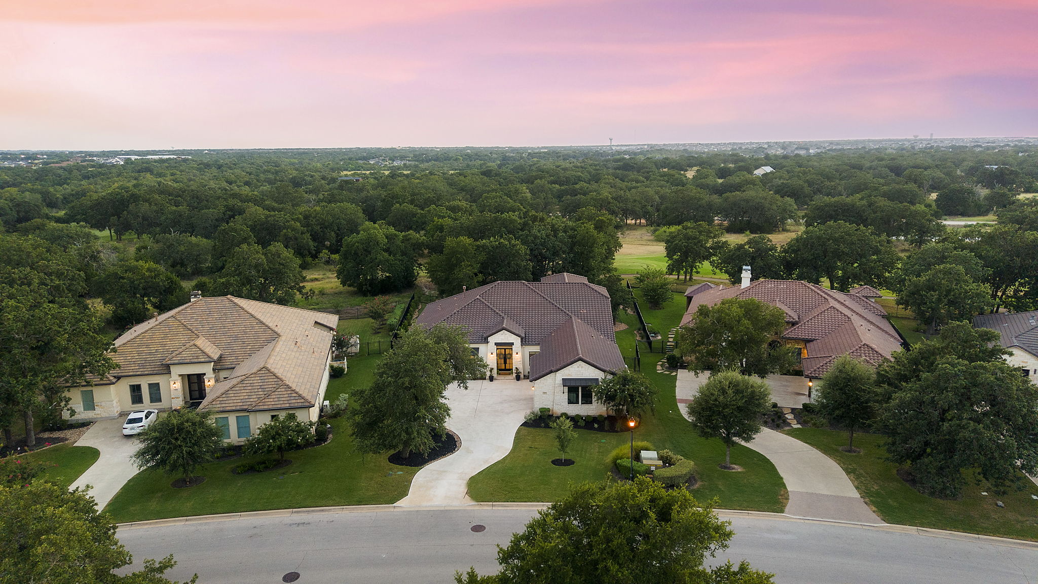 503 Flint Ridge Trail Georgetown, TX 78628 - Photo 2 of 39