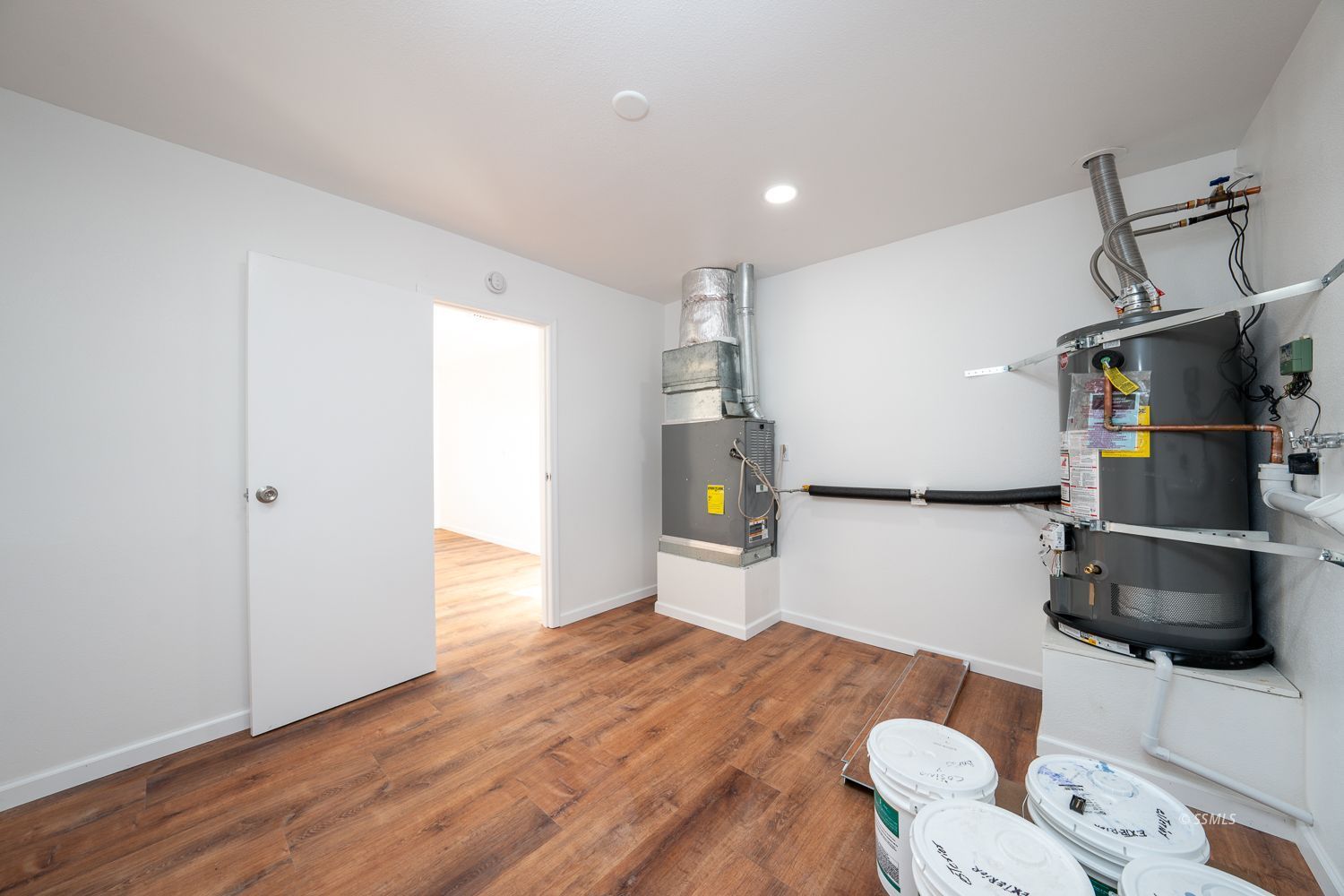 920 South Farragut Street Ridgecrest, CA 93555 - Photo 10 of 19 Gallery Image 10