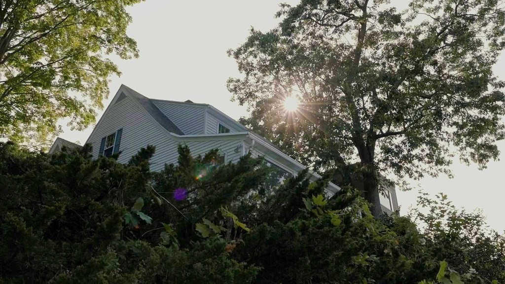 61 Birch Island Road Webster, MA 01570 - Photo 19 of 28 Gallery Image 19