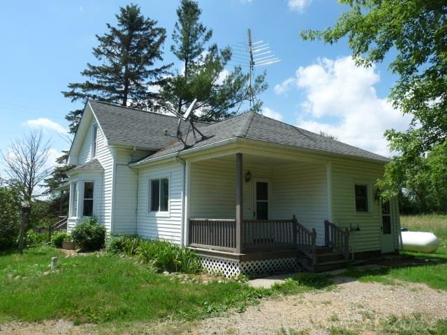6230 Kelly Road Yale, MI 48097 - Photo 2 of 16