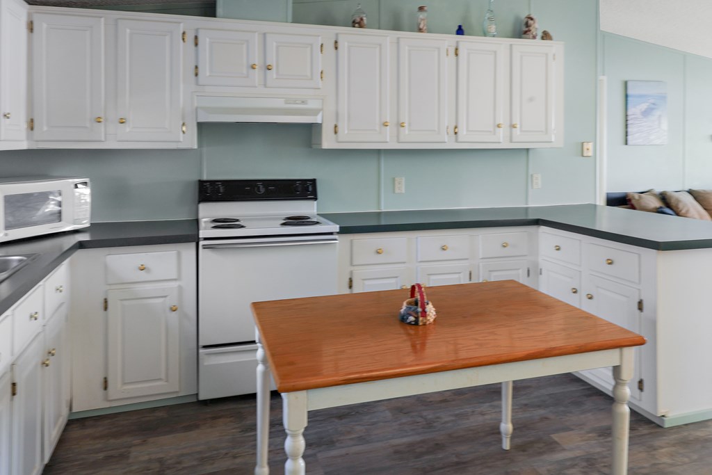 404 Camel Road Iva, SC 29655 - Photo 13 of 50