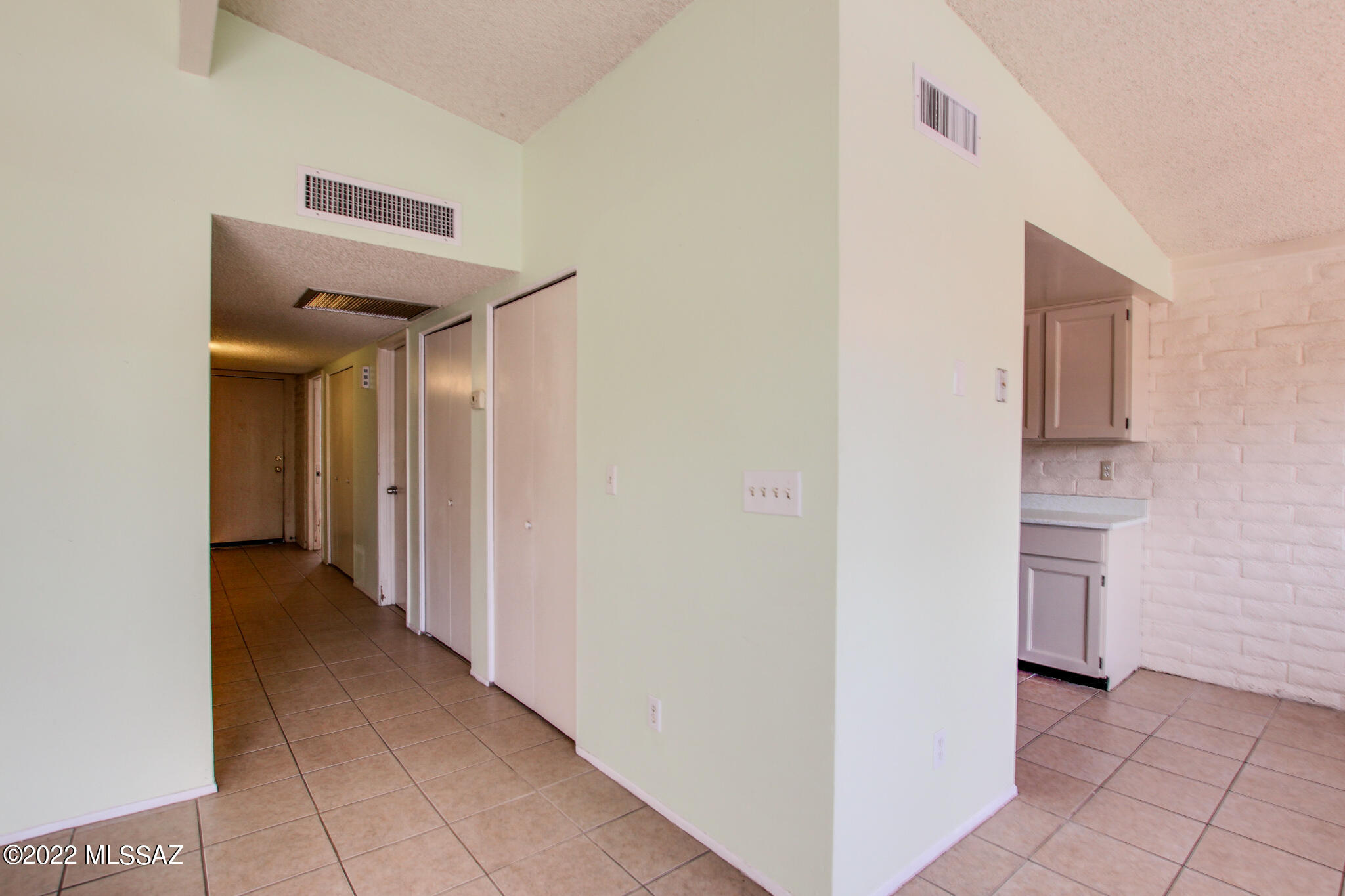 6004 East Grant Road Tucson, AZ 85712 - Photo 20 of 22