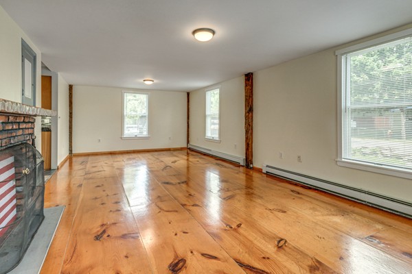 397 Concord Road Bedford, MA 01730 - Photo 14 of 30