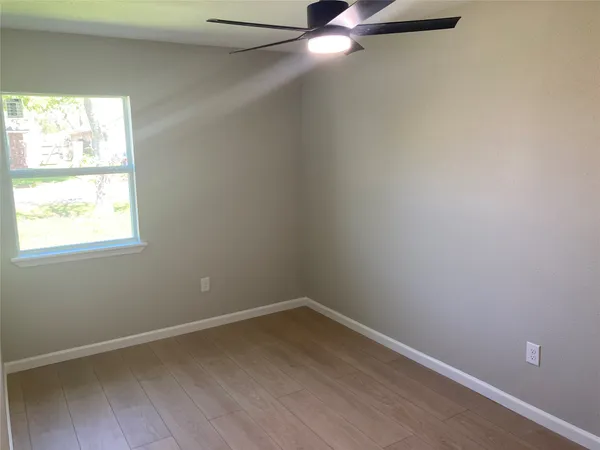 $1,600 | 2627 32nd Avenue North, Texas City, TX 77590