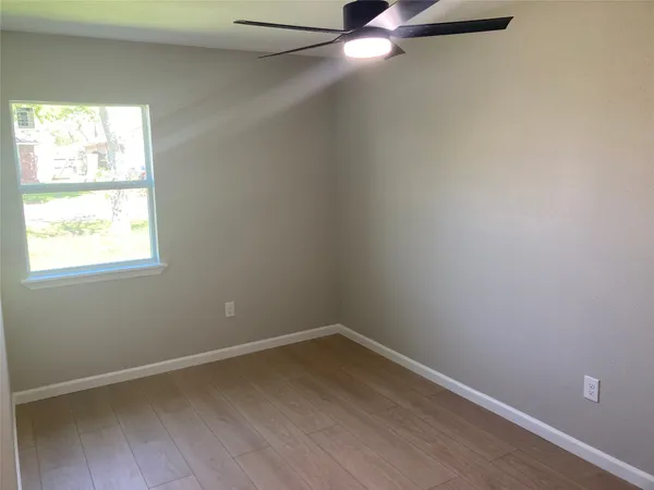 $1,600 | 2627 32nd Avenue North, Texas City, TX 77590