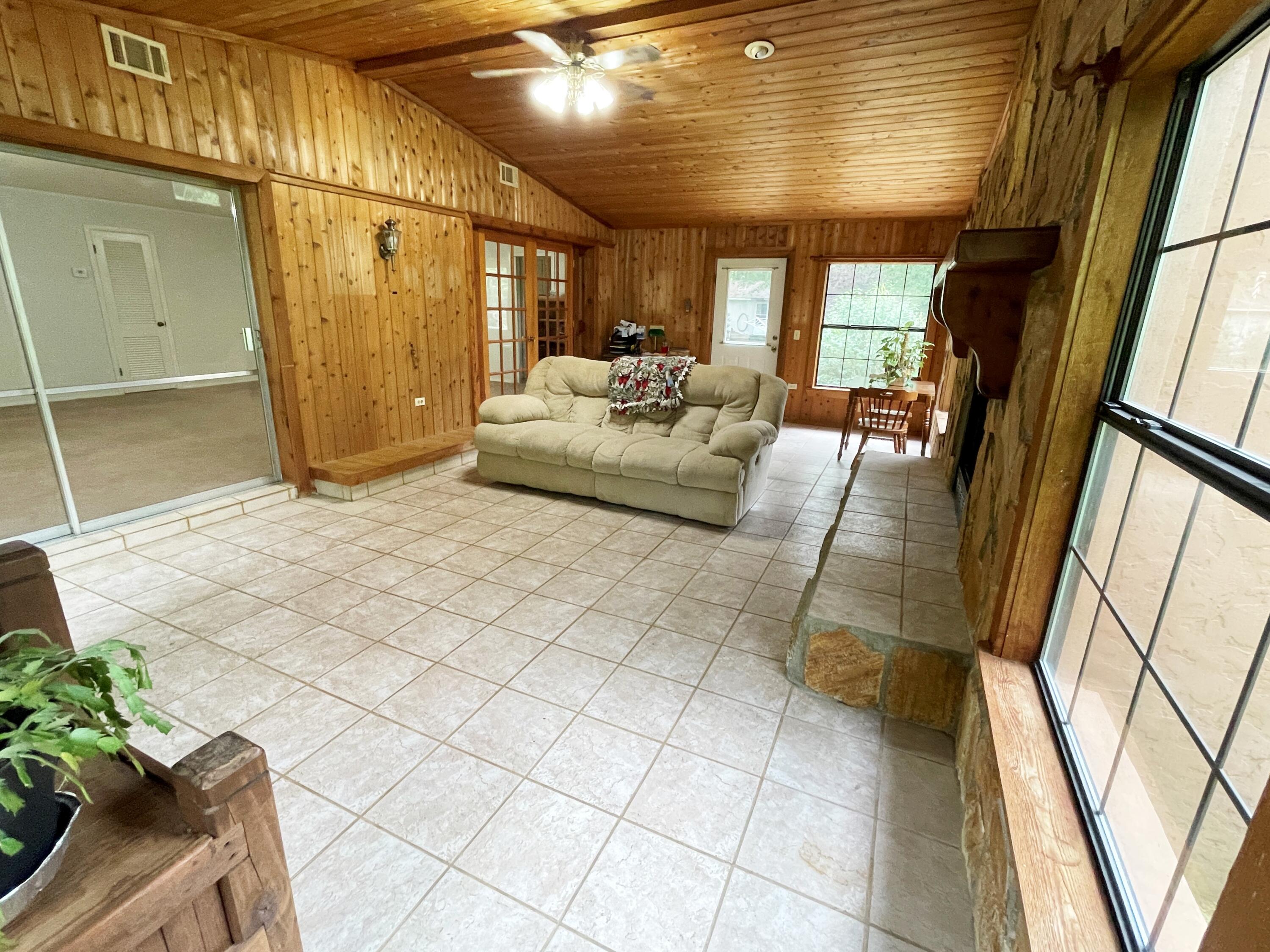 842 Bob Sikes Road DeFuniak Springs, FL 32435 - Photo 18 of 36 IMG_2549