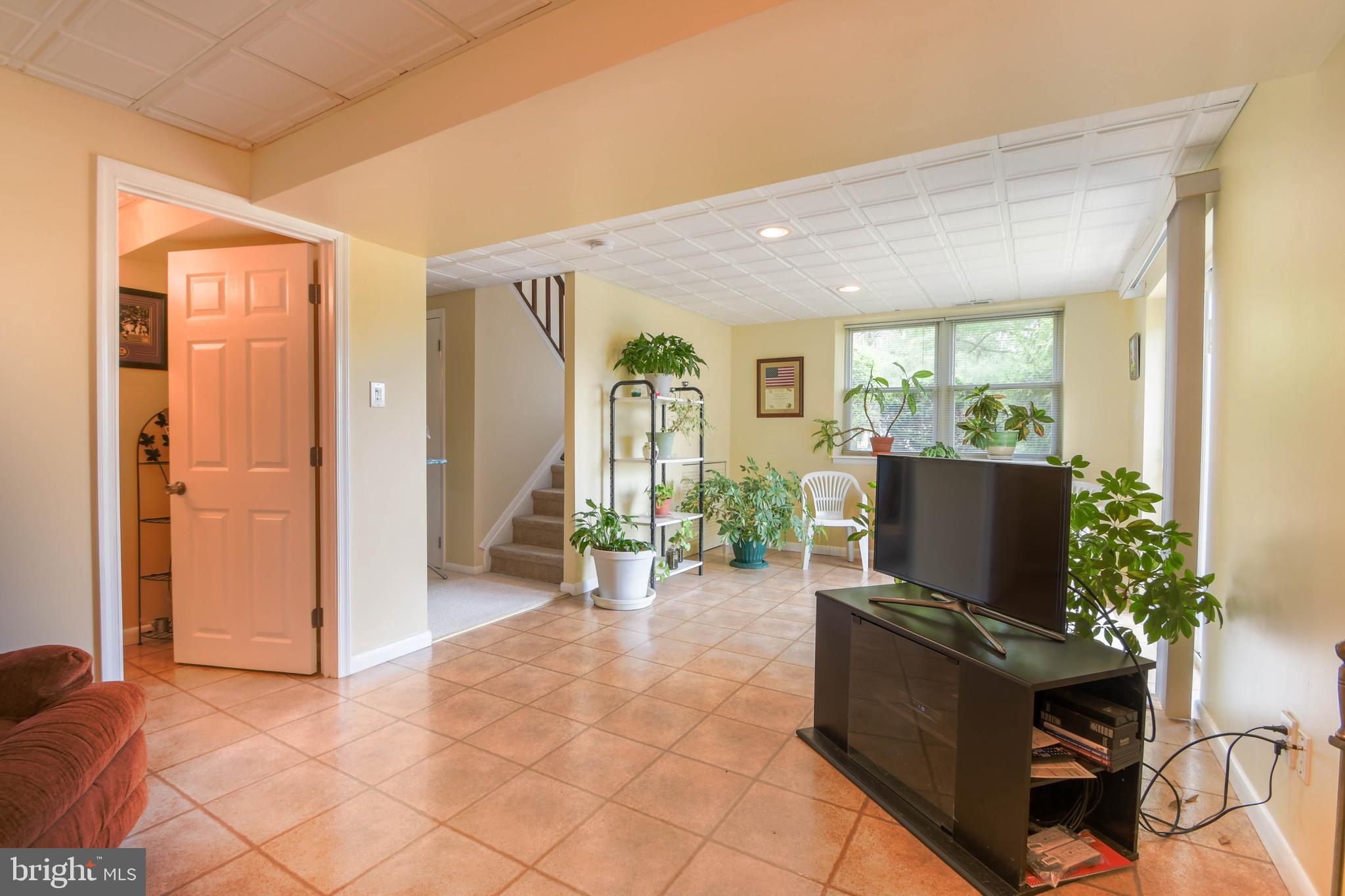 2817 Northwind Road Baltimore, MD 21234 - Photo 25 of 39 Gallery Image 25