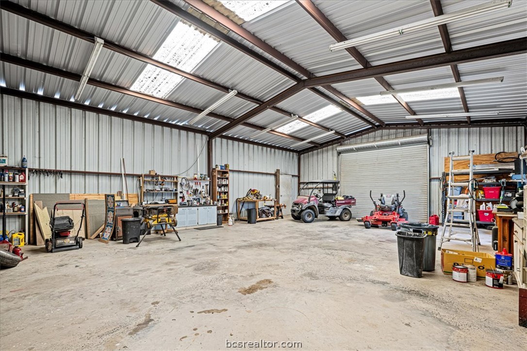 8233 Quebe Road Brenham, TX 77833 - Photo 28 of 35