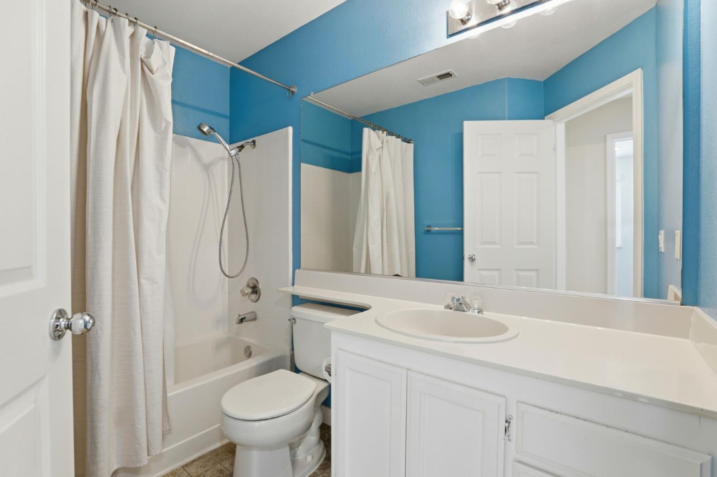 2661 Valley View Road Hollister, CA 95023 - Photo 33 of 43 Gallery Image 33