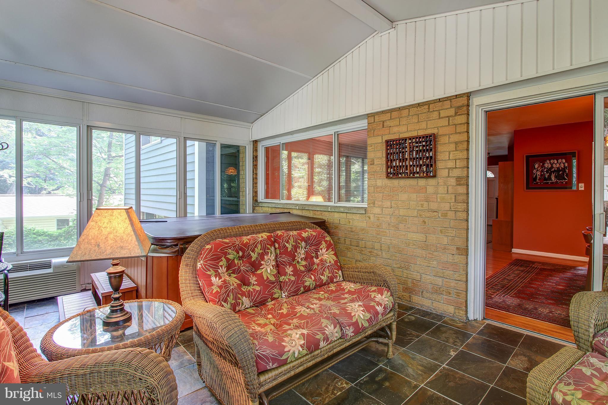 10802 Margate Road Silver Spring, MD 20901 - Photo 14 of 29 Interior (General)