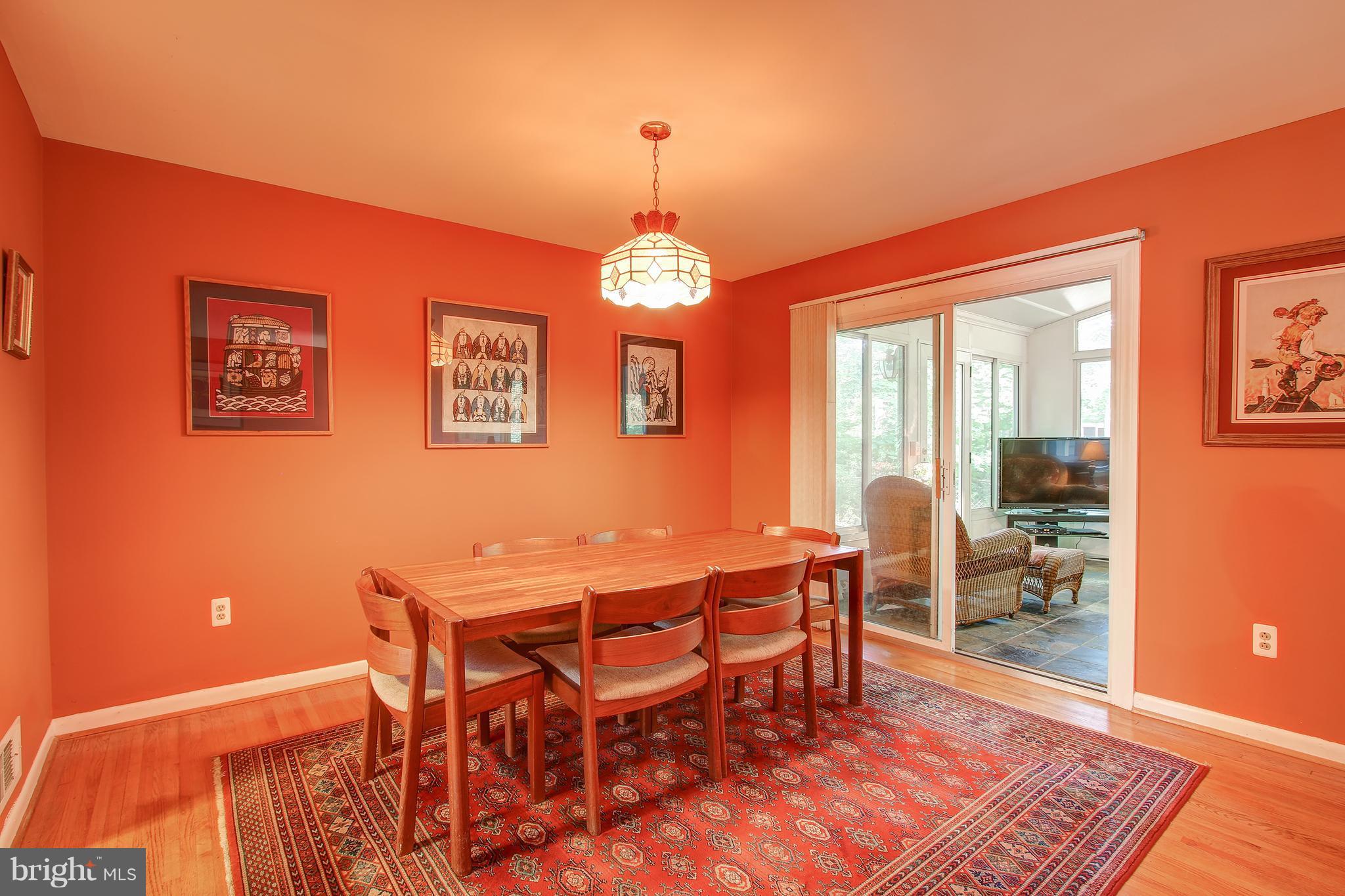 10802 Margate Road Silver Spring, MD 20901 - Photo 7 of 29 Dining Room