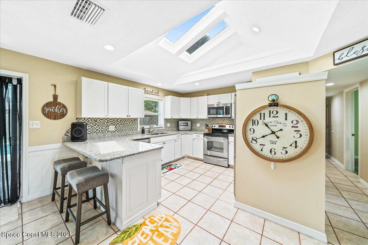 982 Macco Road Cocoa, FL 32927 - Photo 7 of 31 08-untitled-4