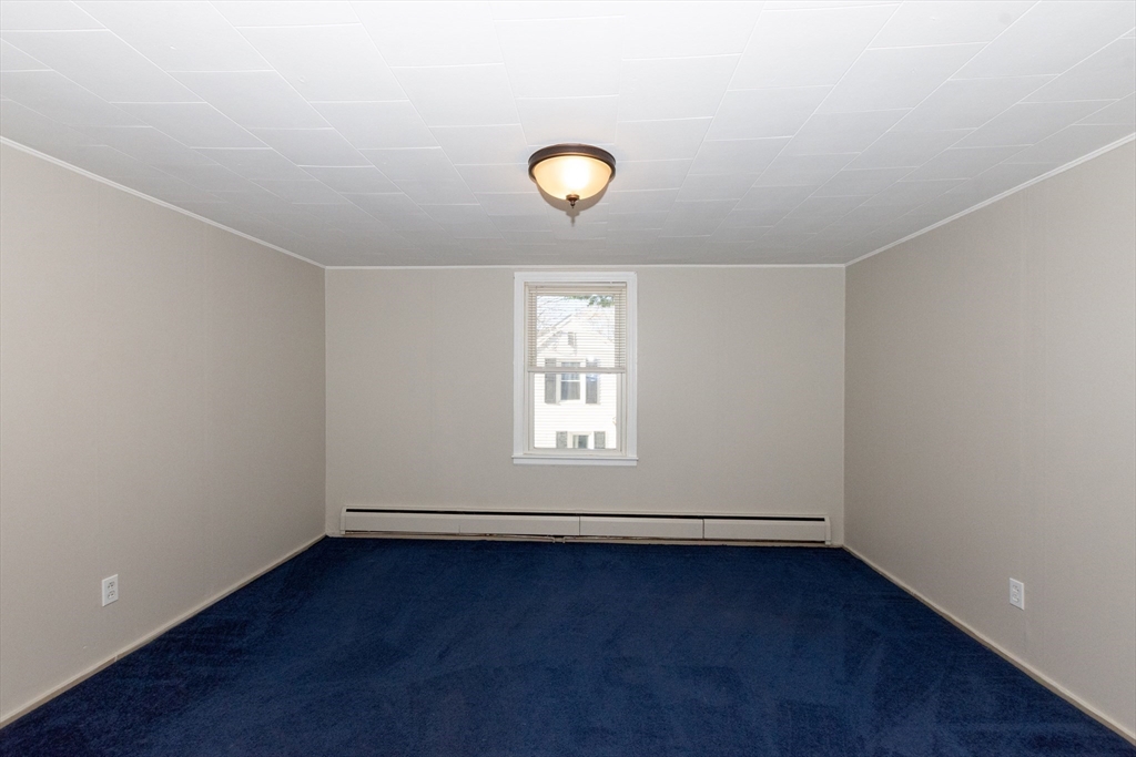 3 Hamilton Street Oxford, MA 01540 - Photo 20 of 26