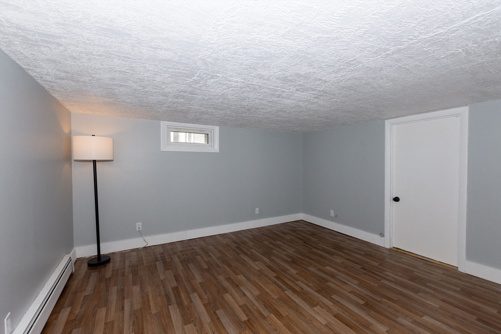 3 Hamilton Street Oxford, MA 01540 - Photo 25 of 26