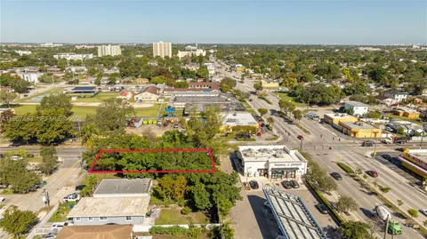 an aerial view of residential building and lake view