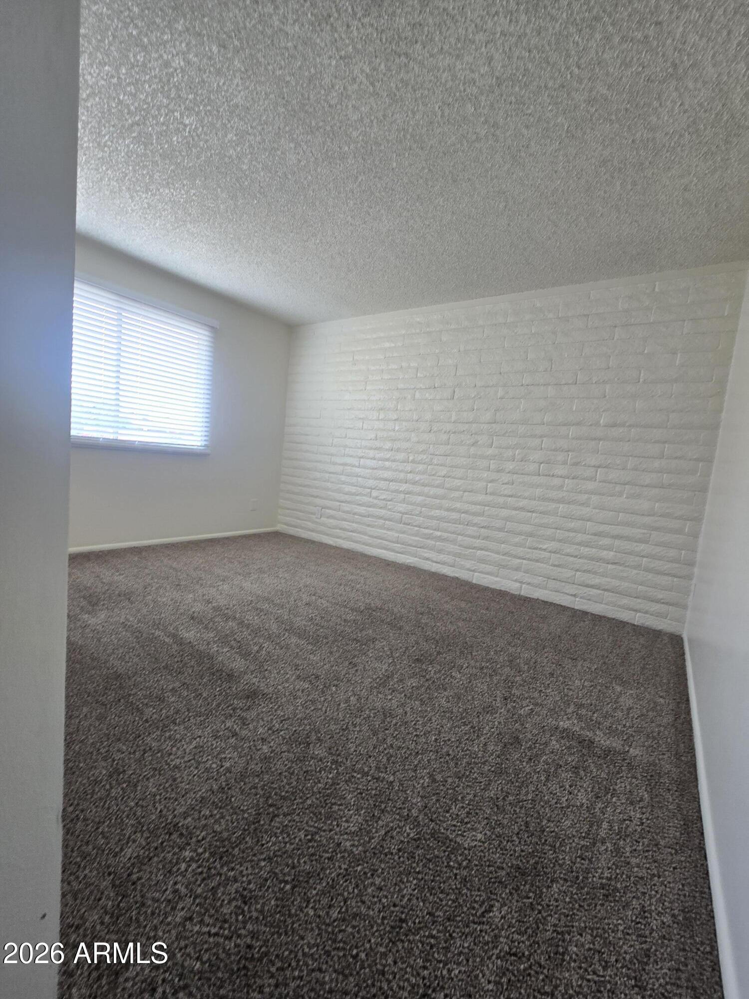 3339 West Cholla Street Phoenix, AZ 85029 - Photo 15 of 20 20260410_134317(0)