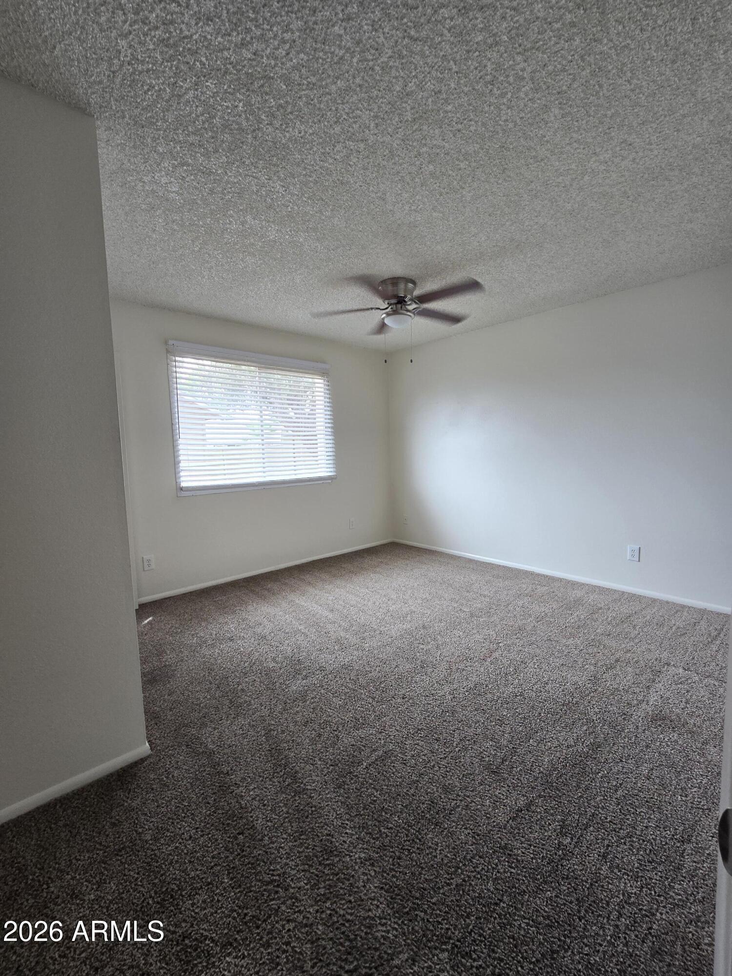 3339 West Cholla Street Phoenix, AZ 85029 - Photo 16 of 20 20260410_134435