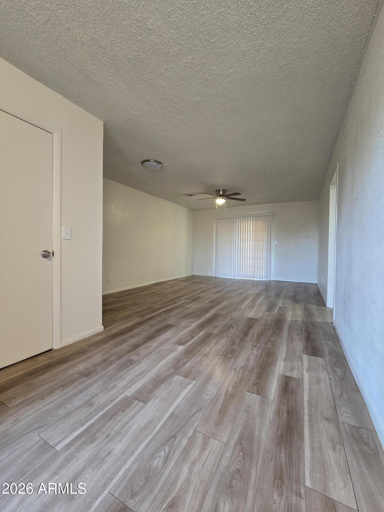 3339 West Cholla Street Phoenix, AZ 85029 - Photo 3 of 20 20260404_065047