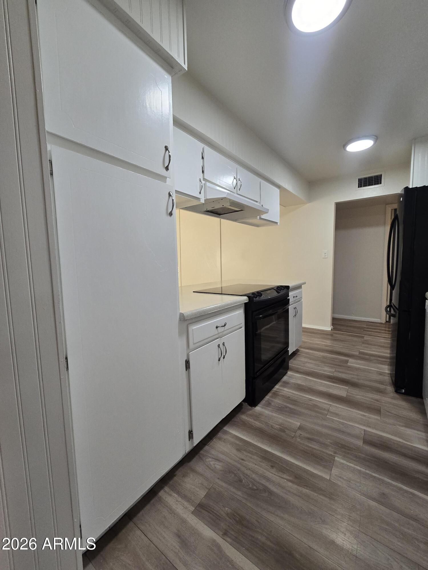 3339 West Cholla Street Phoenix, AZ 85029 - Photo 6 of 20 20260404_065224