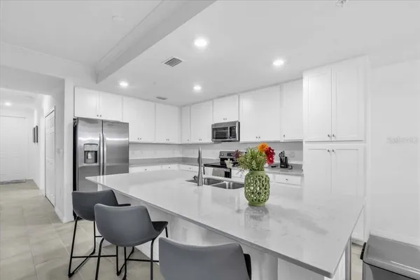 $2,750 | 18028 Gawthrop Drive, Unit 107, Bradenton, FL 34211