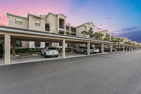 $2,750 | 18028 Gawthrop Drive, Unit 107, Bradenton, FL 34211