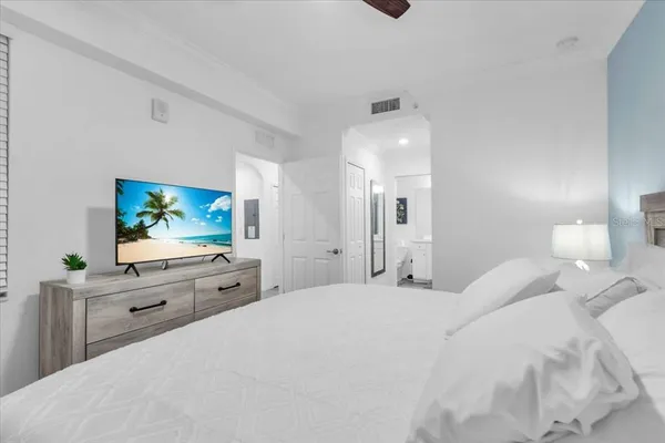 $2,750 | 18028 Gawthrop Drive, Unit 107, Bradenton, FL 34211