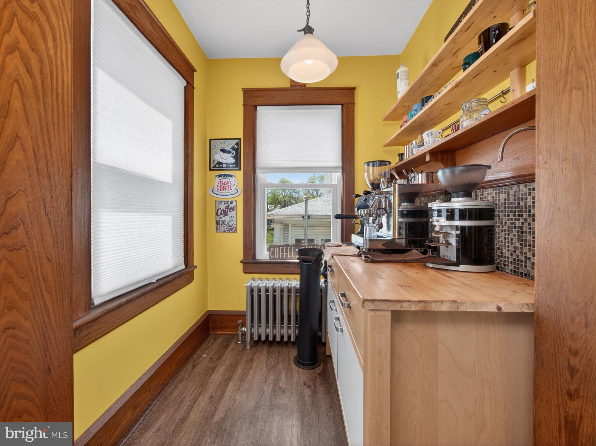 6220 Bake Oven Road Germansville, PA 18053 - Photo 29 of 59 a very nice looking room with a large window