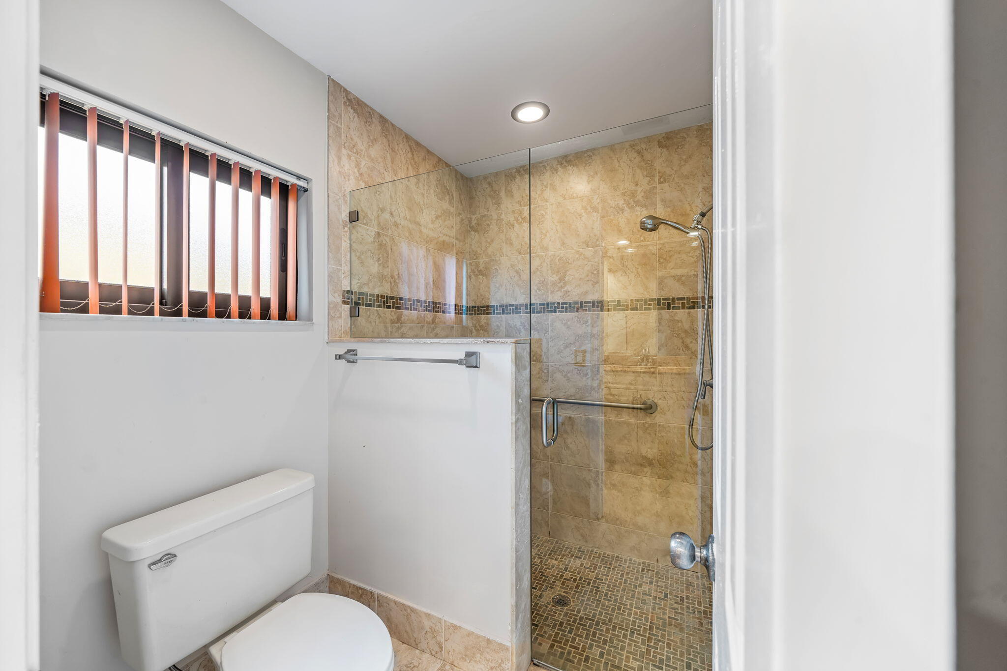 22002 Colony Drive Boca Raton, FL 33433 - Photo 20 of 36 19