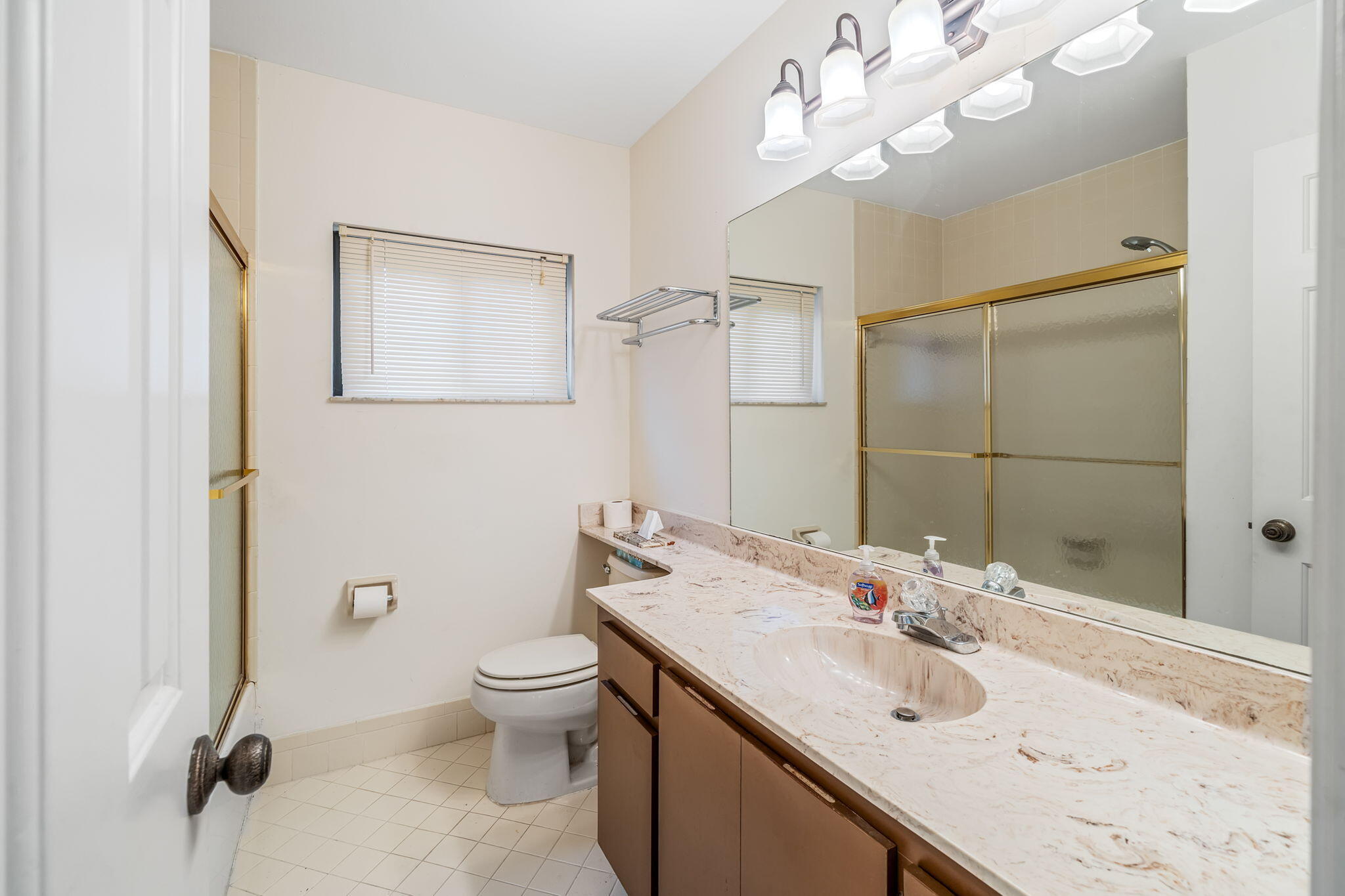 22002 Colony Drive Boca Raton, FL 33433 - Photo 24 of 36 23