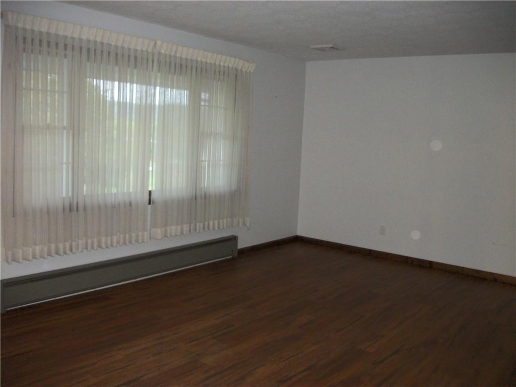 262 Glade Run Road Carmichaels, PA 15320 - Photo 7 of 30 Gallery Image 7