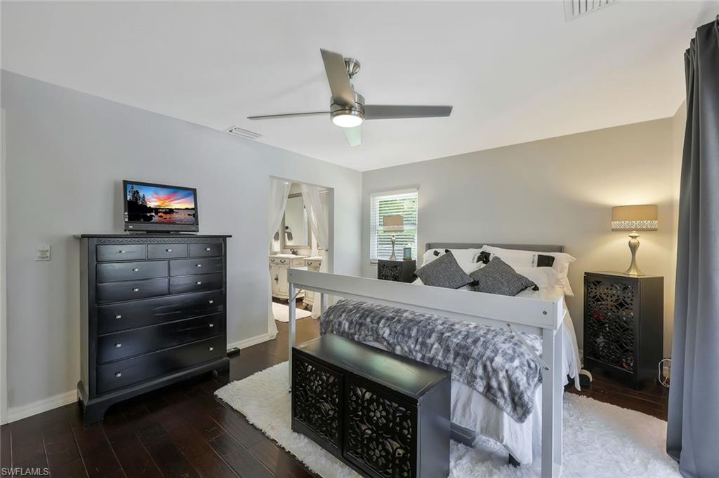 1930 Curling Avenue Naples, FL 34109 - Photo 13 of 32