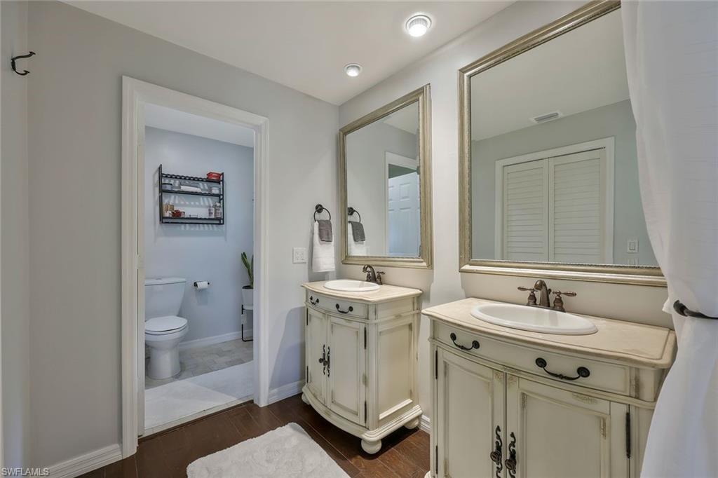 1930 Curling Avenue Naples, FL 34109 - Photo 15 of 32