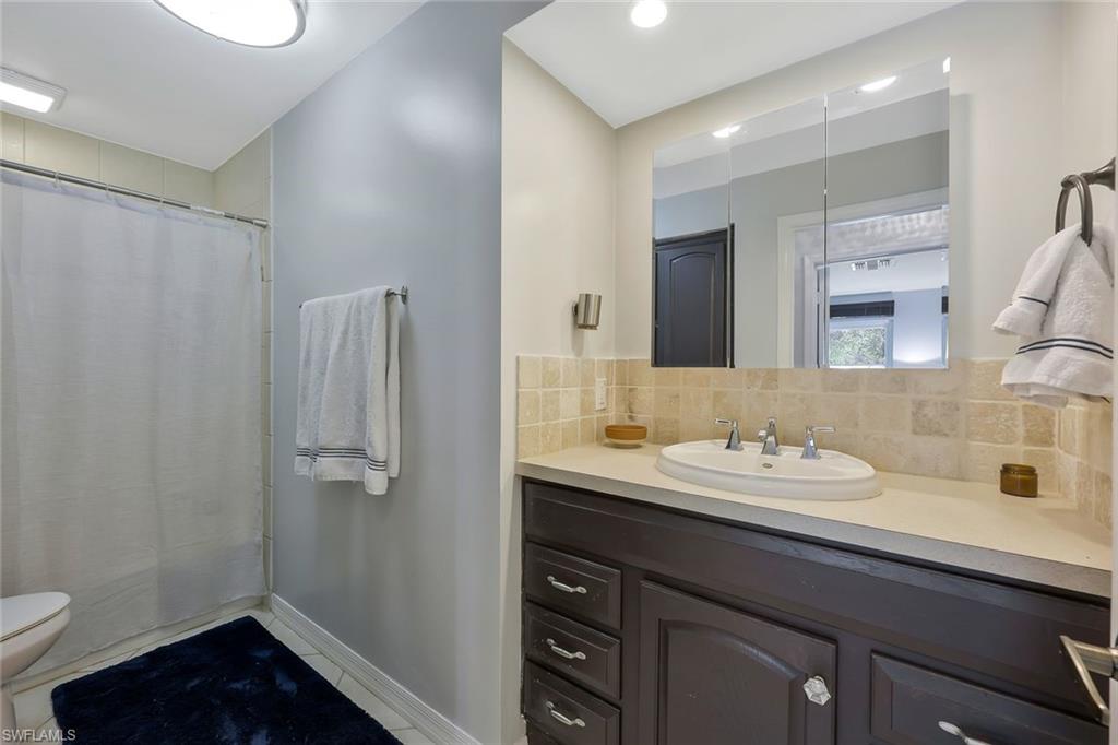 1930 Curling Avenue Naples, FL 34109 - Photo 20 of 32