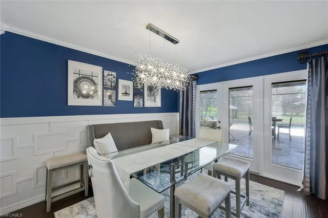 $1,374,000 | 1930 Curling Avenue, Naples, FL 34109