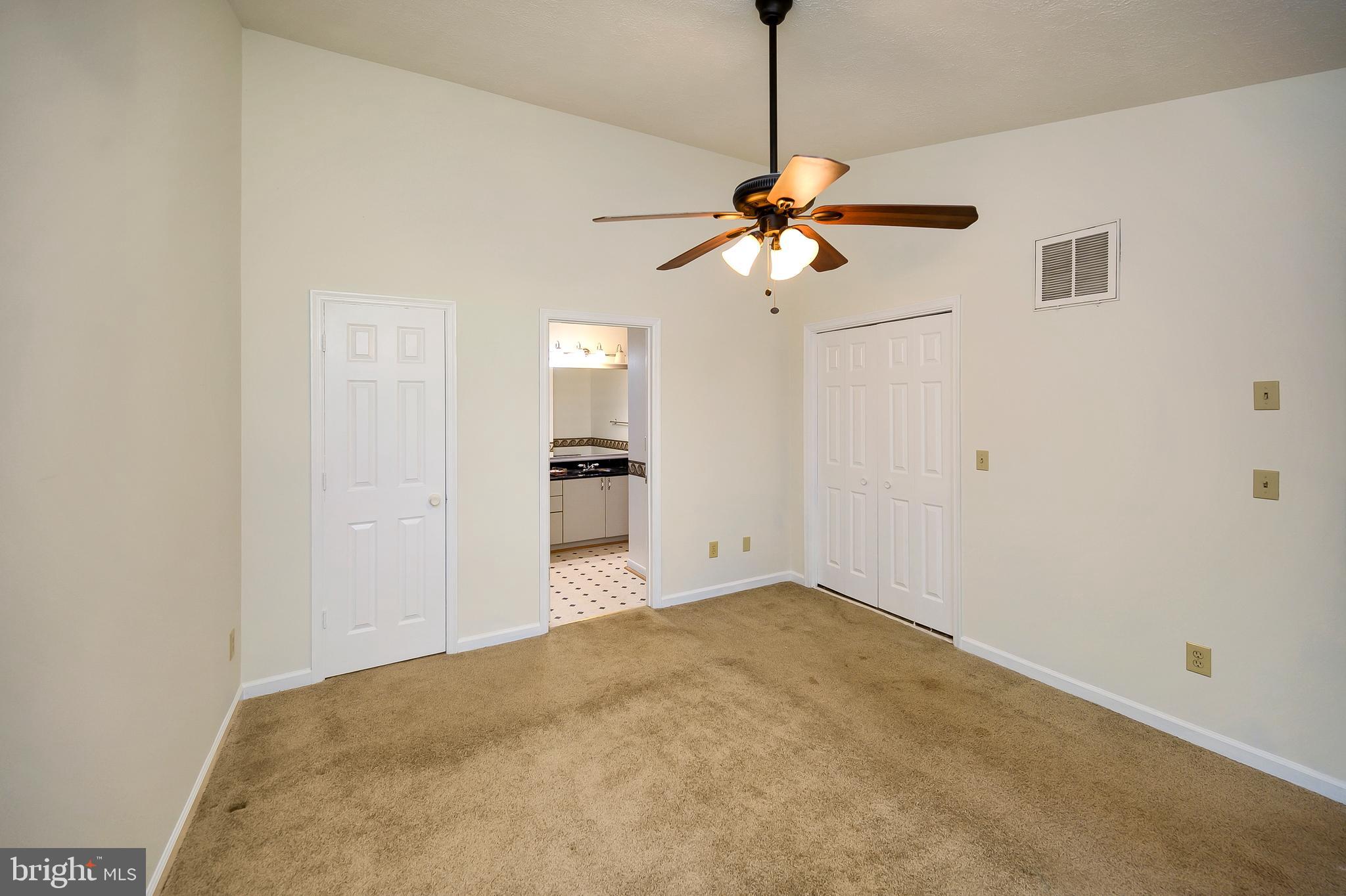 621 Harrison Circle Locust Grove, VA 22508 - Photo 20 of 34 Master Retreat