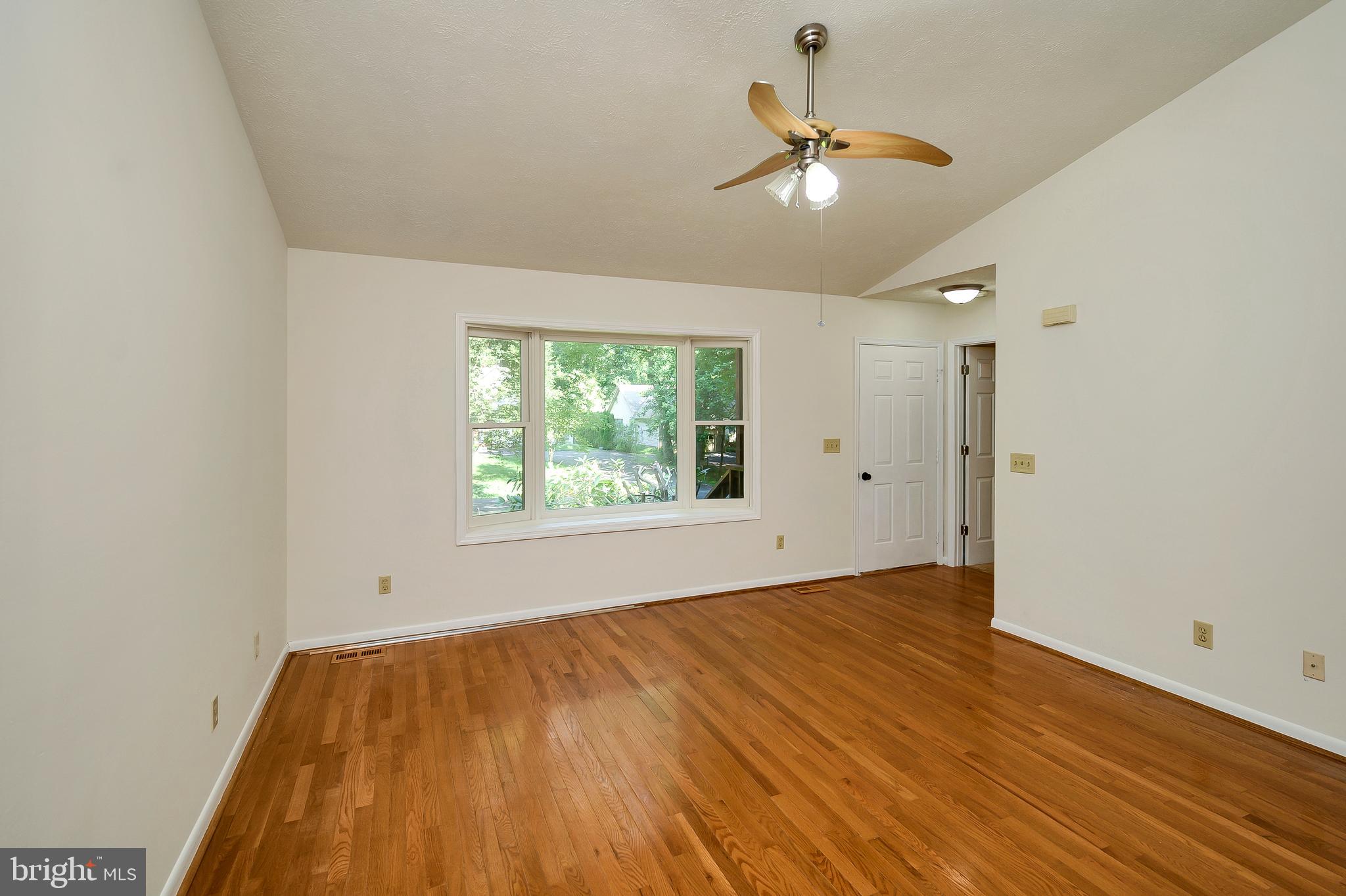 621 Harrison Circle Locust Grove, VA 22508 - Photo 8 of 34
