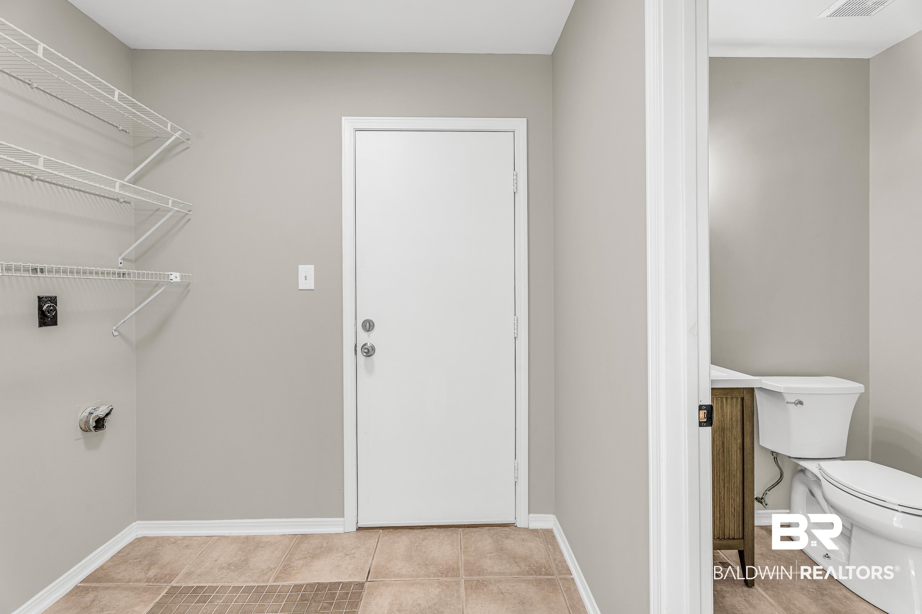 613 Oak Ridge Court West Daphne, AL 36526 - Photo 15 of 35 Laundry Room