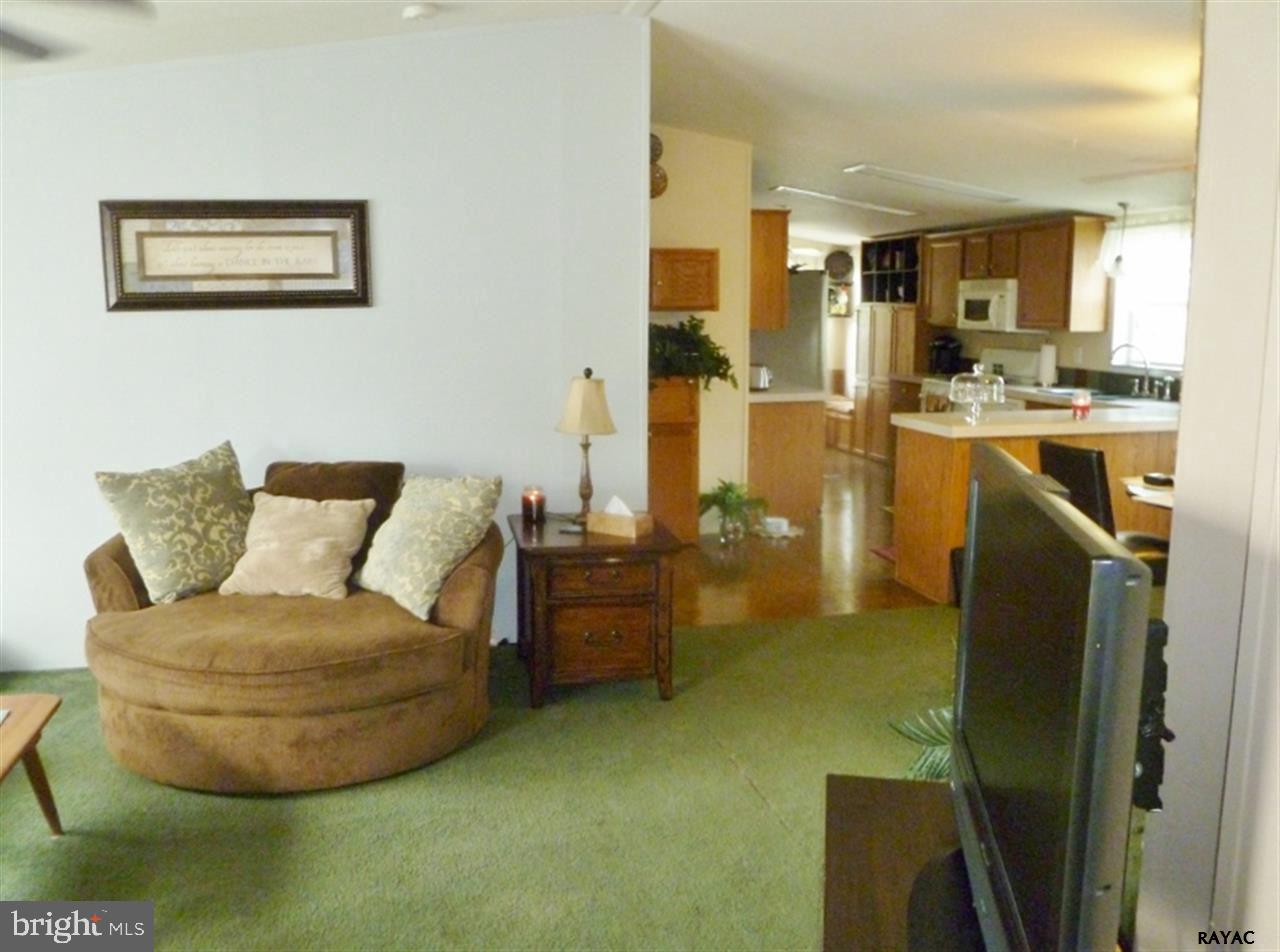 677 Cassel Road, Unit 166 Manchester, PA 17345 - Photo 29 of 36 Gallery Image 29